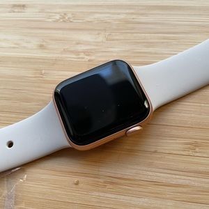 Apple WatchSE Gen 1